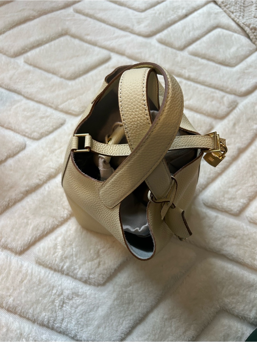 Cream Leather Bucket Bag with Gold Hardware
